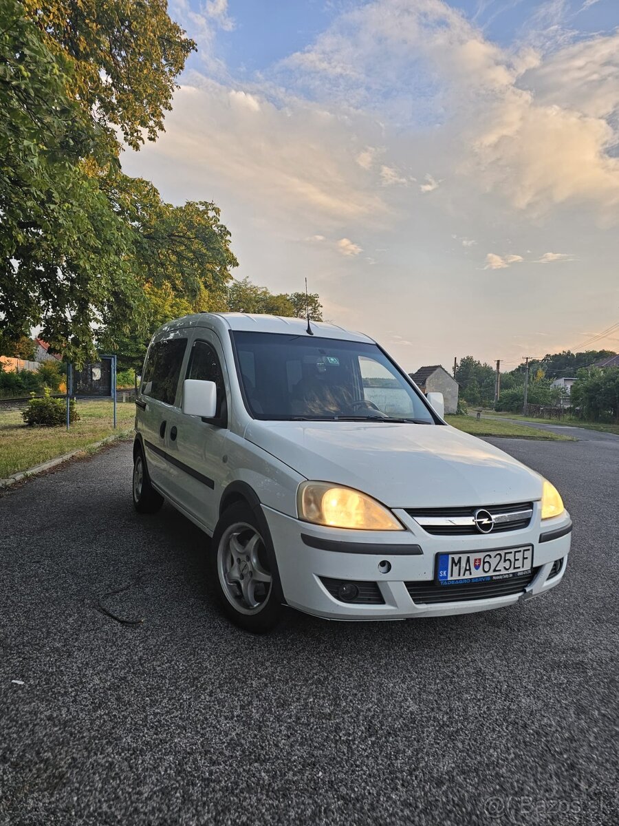 Opel Combo C 1.3 diesel 55KW 2011