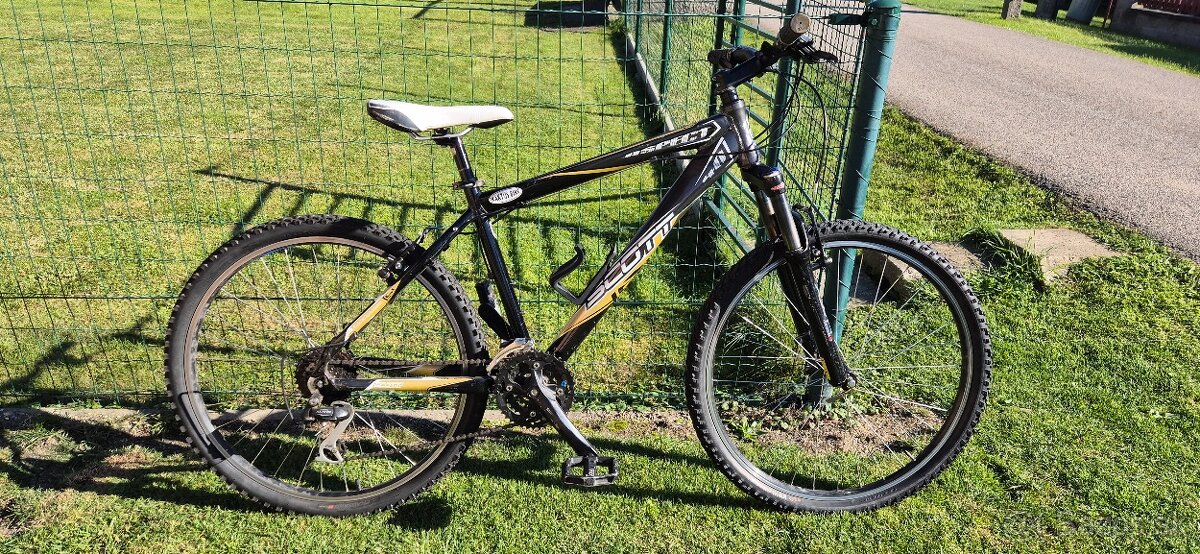 Bicykel Scott Aspect 40