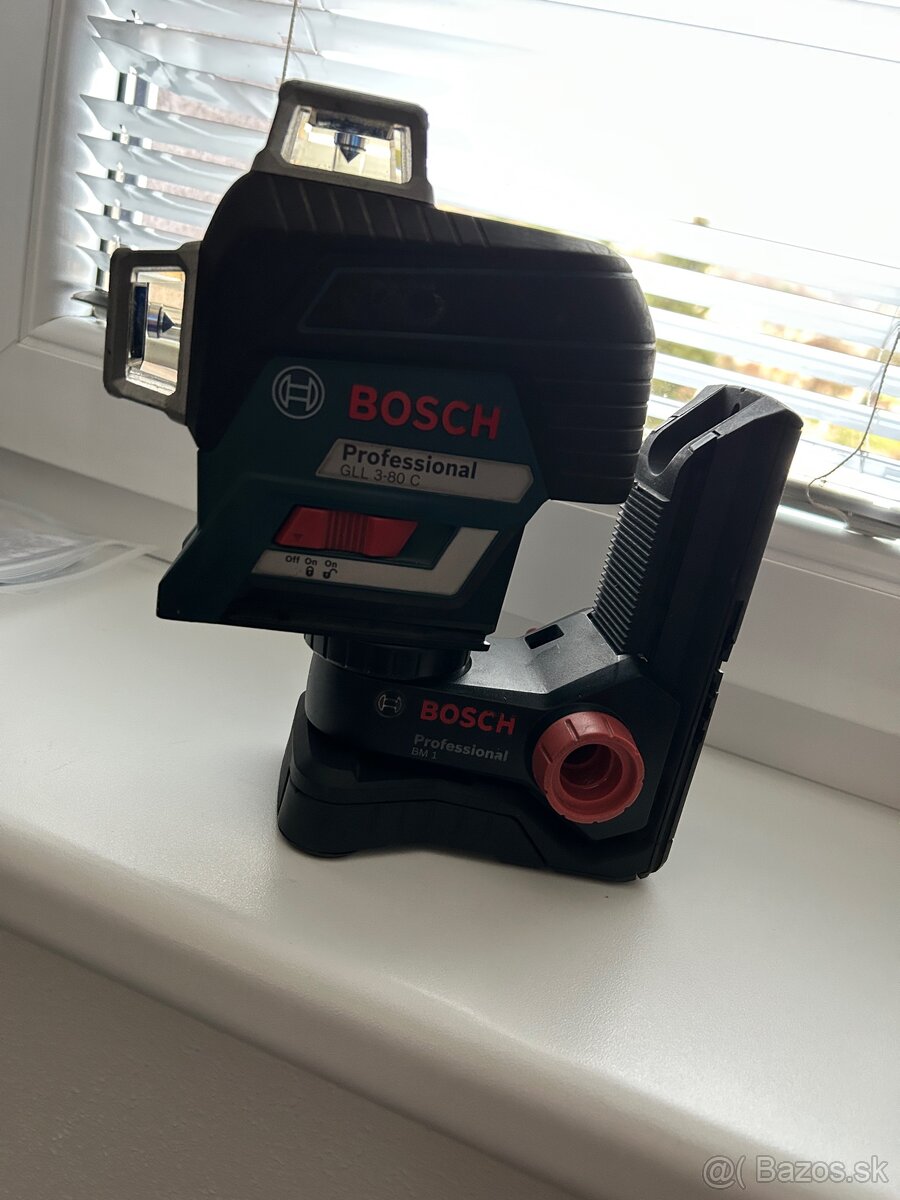 Predám Bosch Professional GLL 3-80 C – krížový laser 360°
