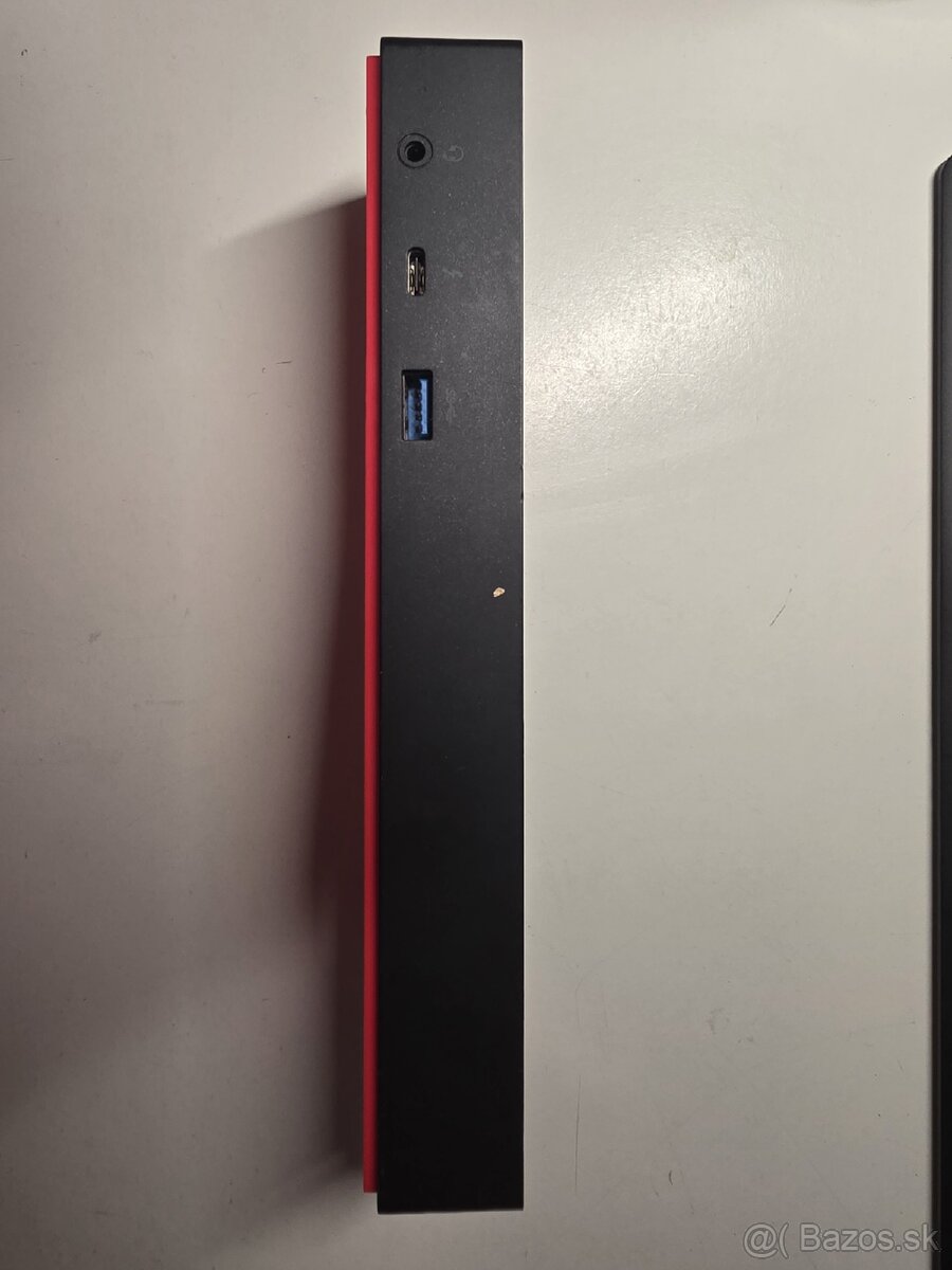 Predam Lenovo ThinkPad Thunderbolt 3 Dock Výborný stav