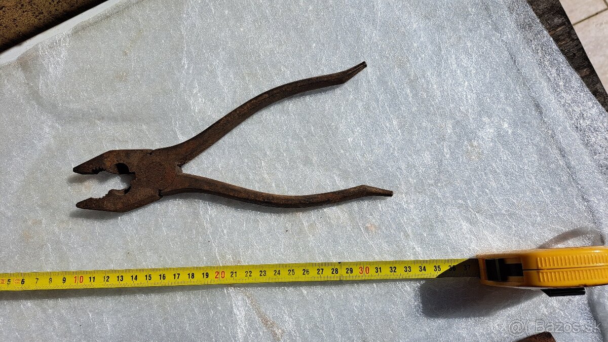 KOVÁČSKE KOMBINAČKY.