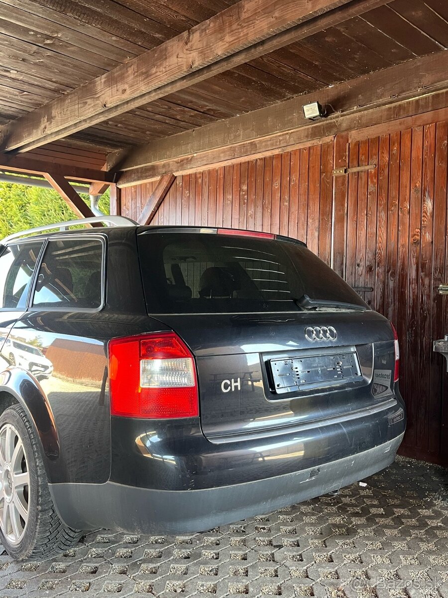 Zadne svetla Audi a4 b6