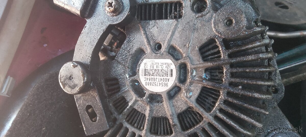 Alternátor Citroen C5 III 1.6 80 kw 2009