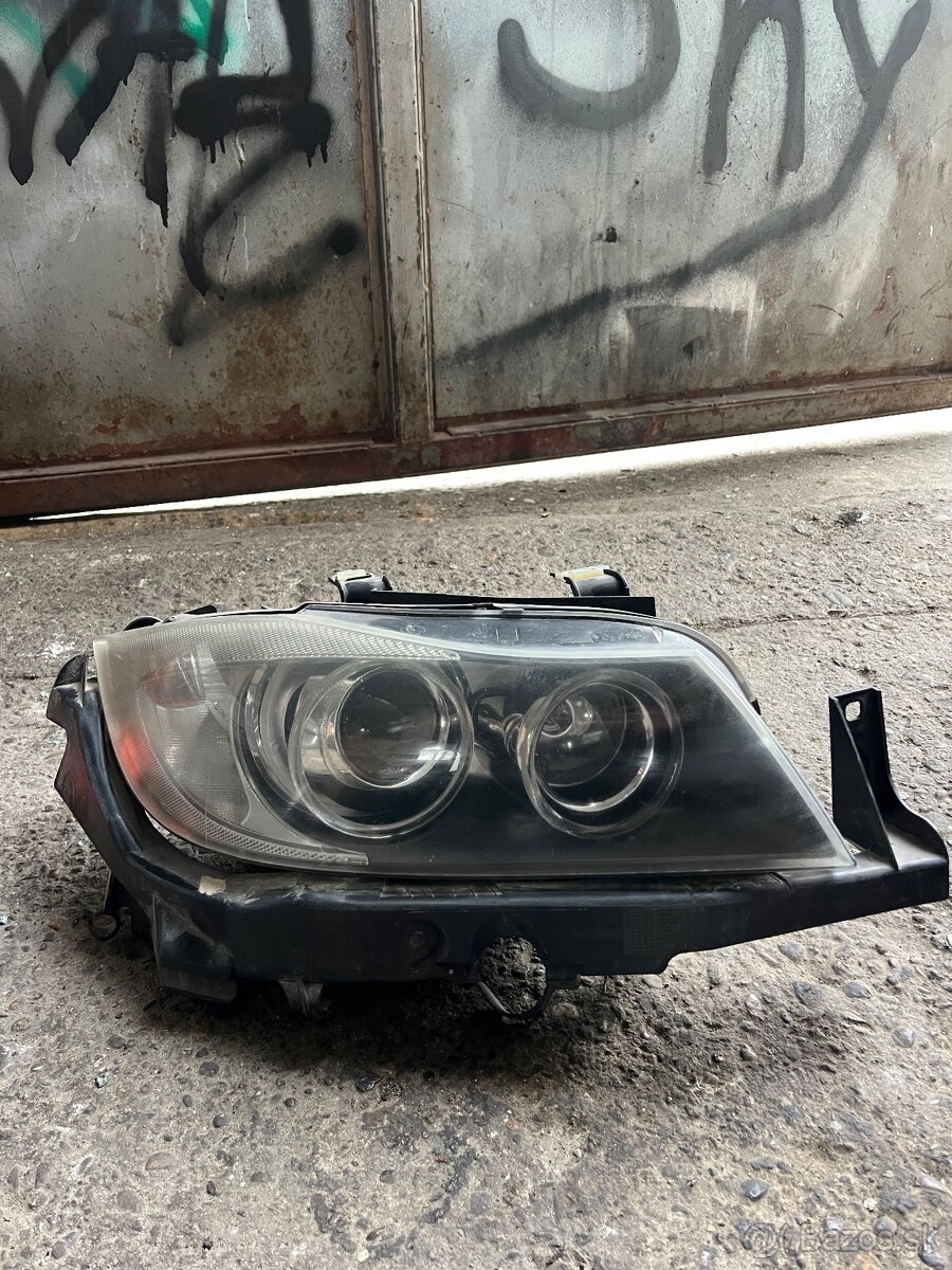 Dynamic xenon BMW E90