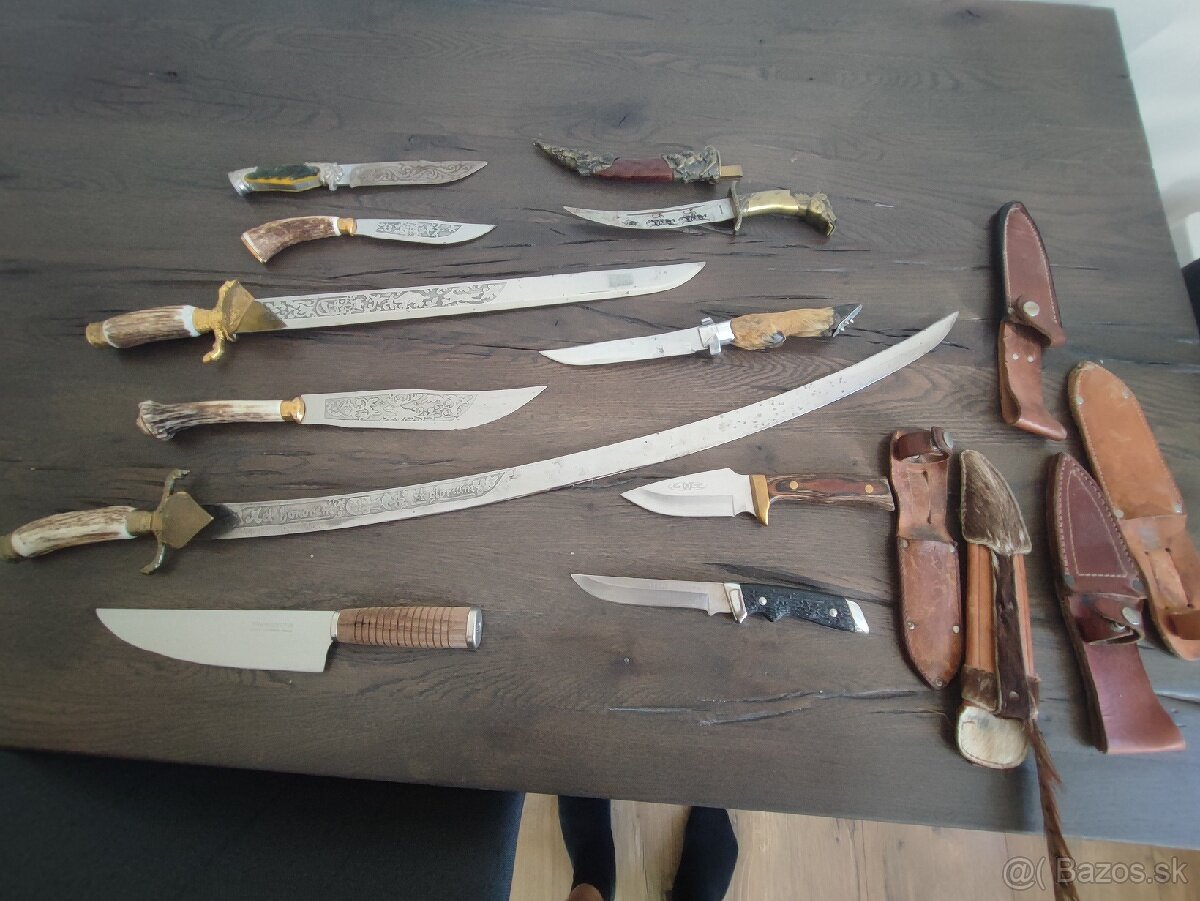 Staré zberateľské nože a dýky