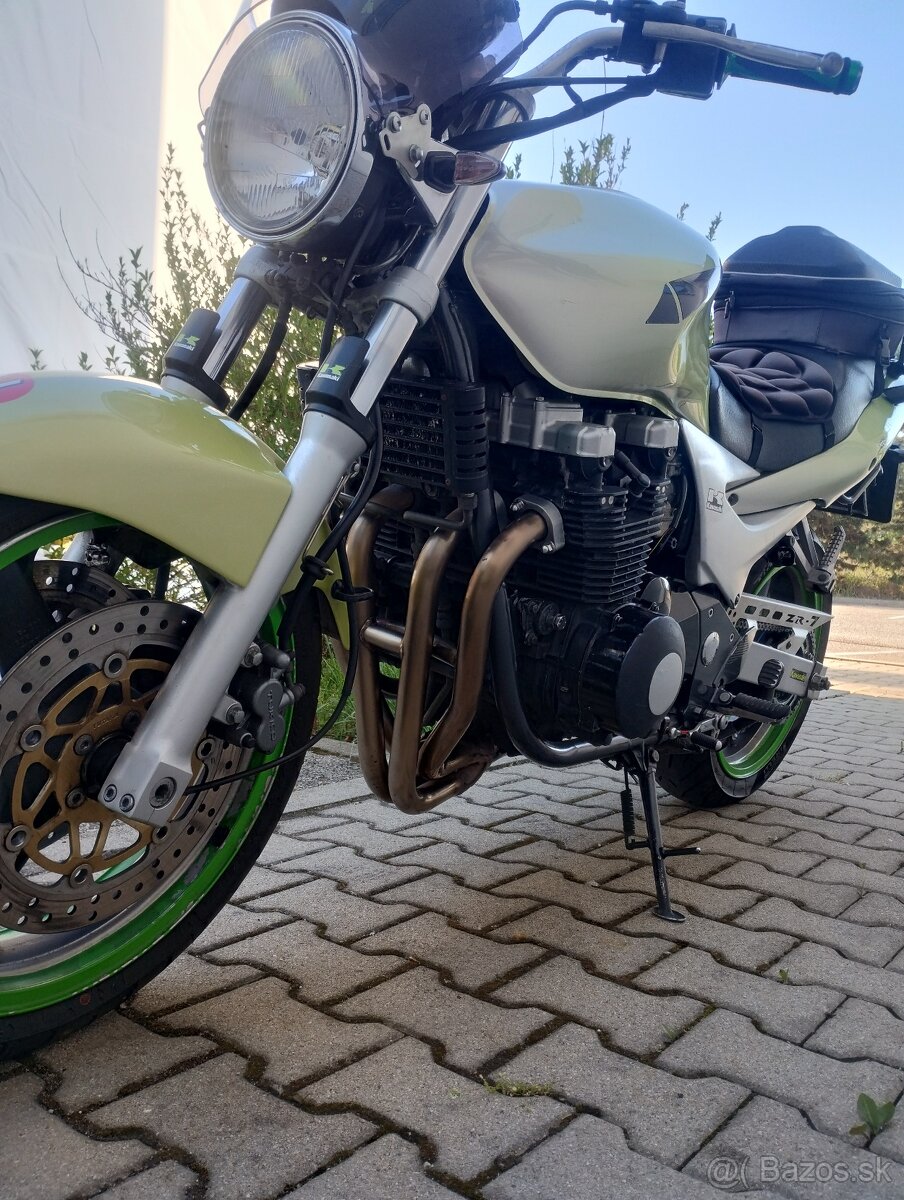 Kawasaki zr 7
