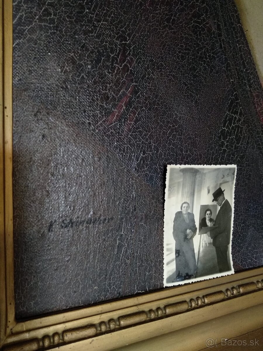 Obraz a fotografia: portrét Bratislavčanky okolo 1942