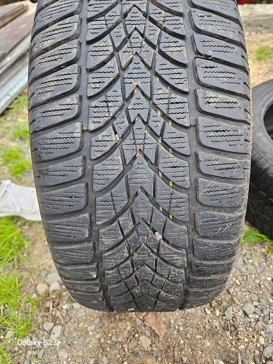 Zimne pneumatiky Dunlop