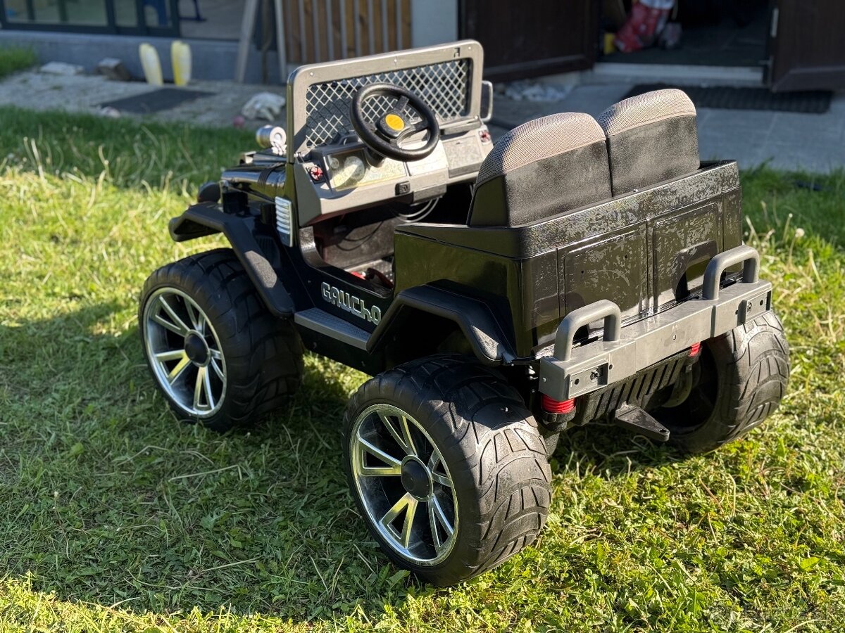 PegPerego Super Gaucho 24V dvojmiestna