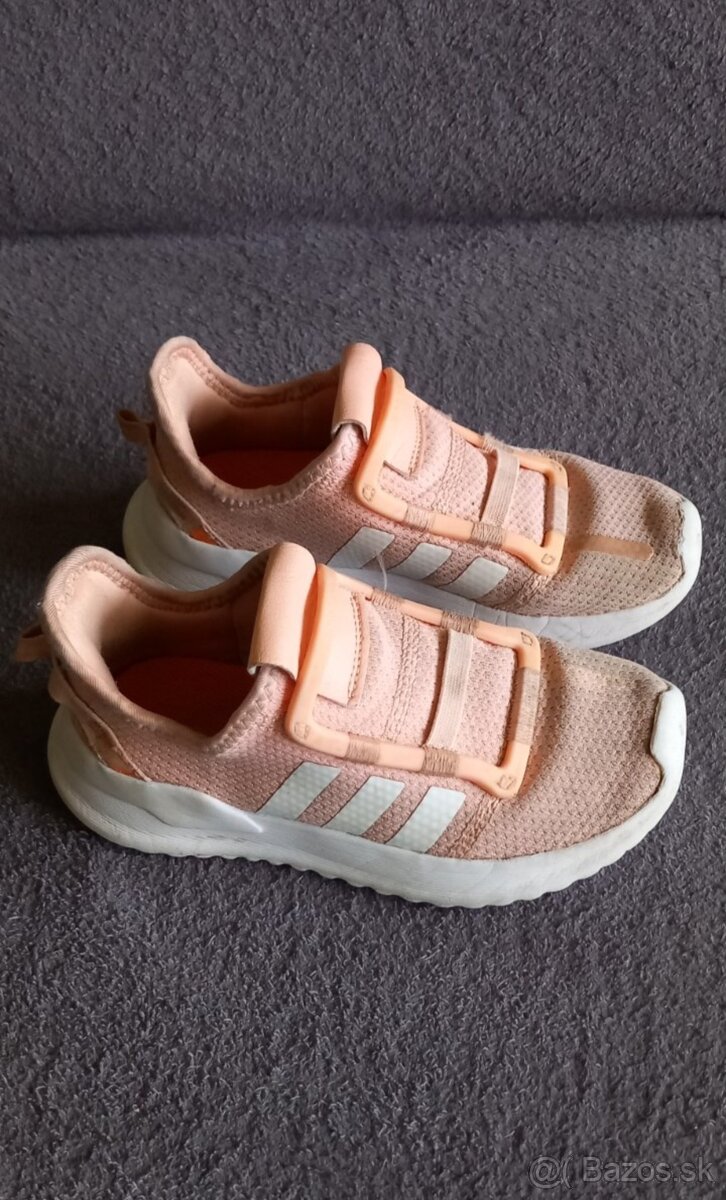 Adidas tenisky