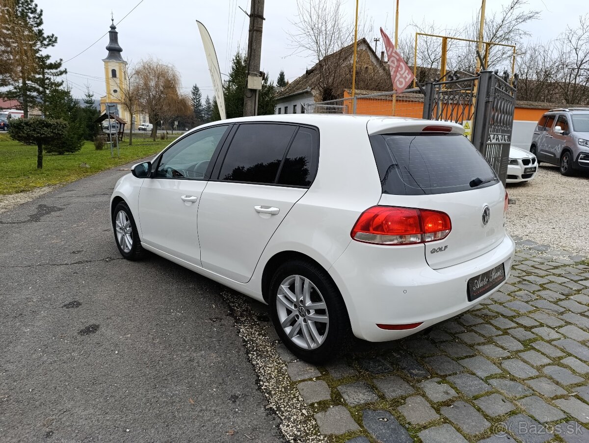 Volkswagen Golf VI 1.6TDI, 105PS, LED dynamic smerovky