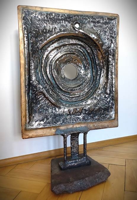 Monogram F – Solar - velky format (27 kg)