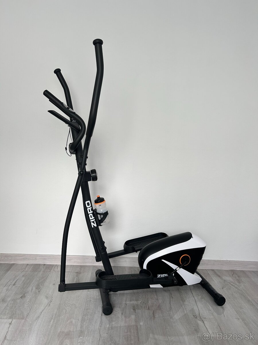 Orbitrek - magnetický eliptický trenažér Zipro Shox Rs