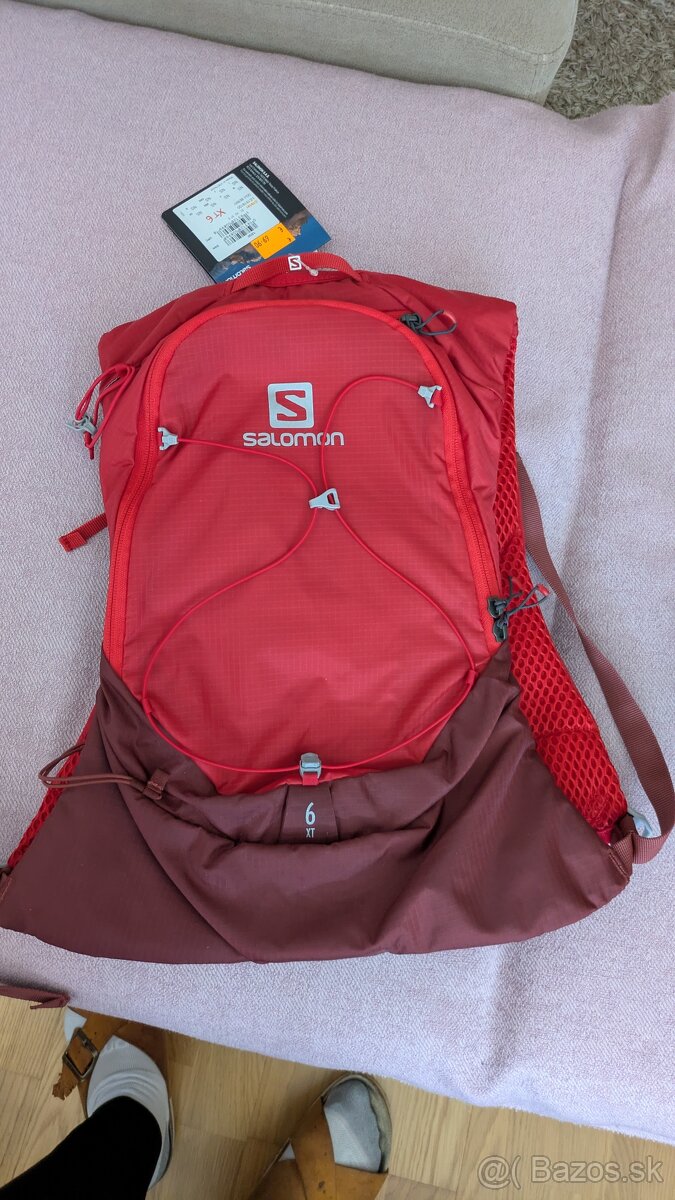 Nový bežecký batoh Salomon červený 6l