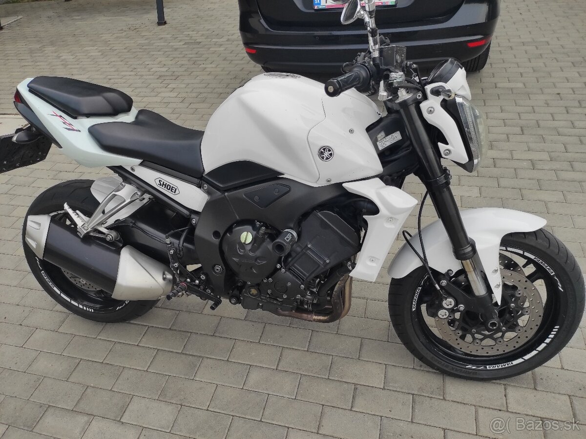 Yamaha FZ1