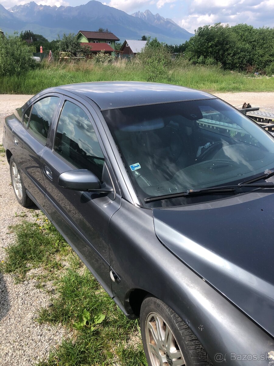 Rozpredam Volvo S60