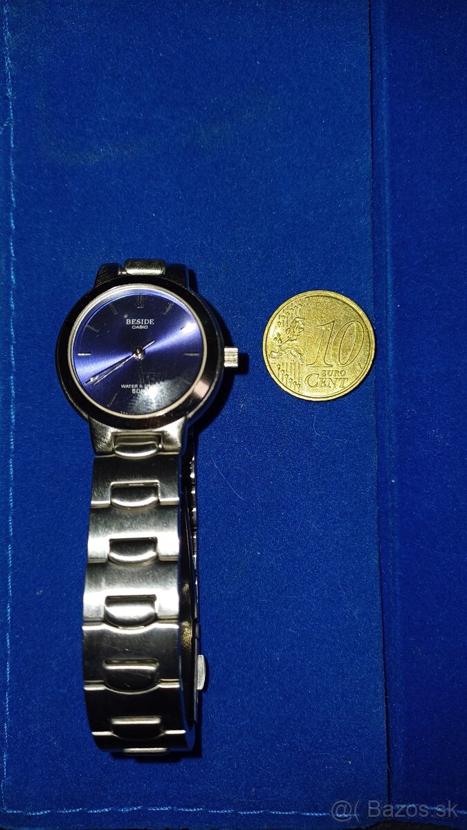 Hodinky casio beside