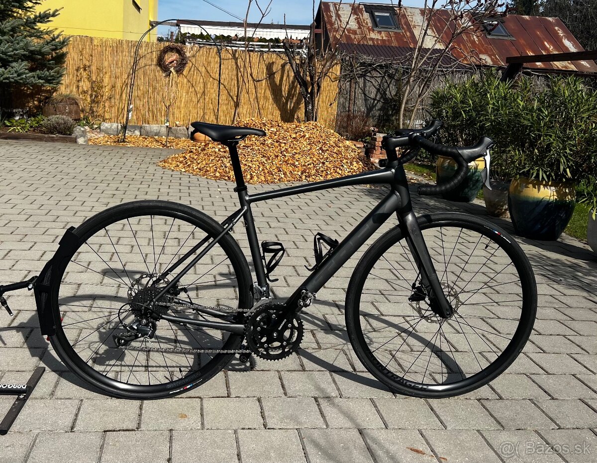 Predám Trek Domane AL2 Gen4 2024 veľ. 54