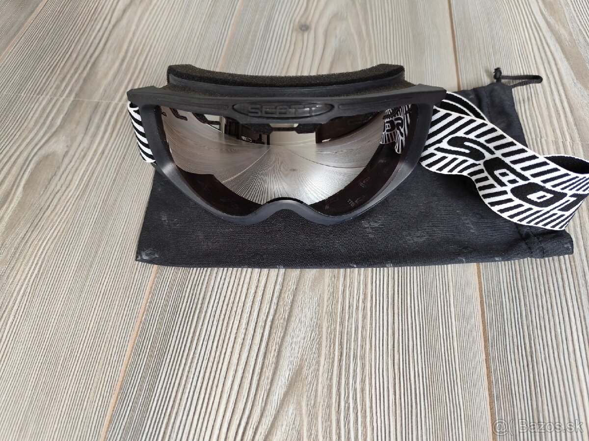 Lyžiarske okuliare Scott