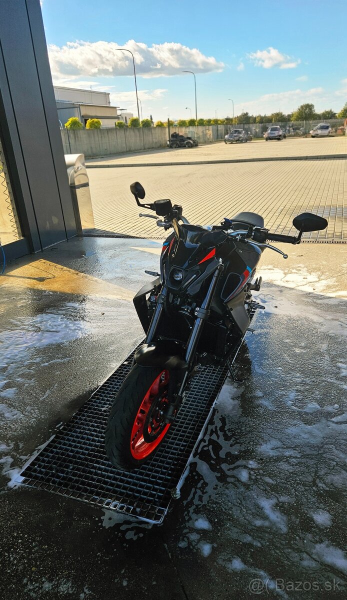 Yamaha MT09 2021