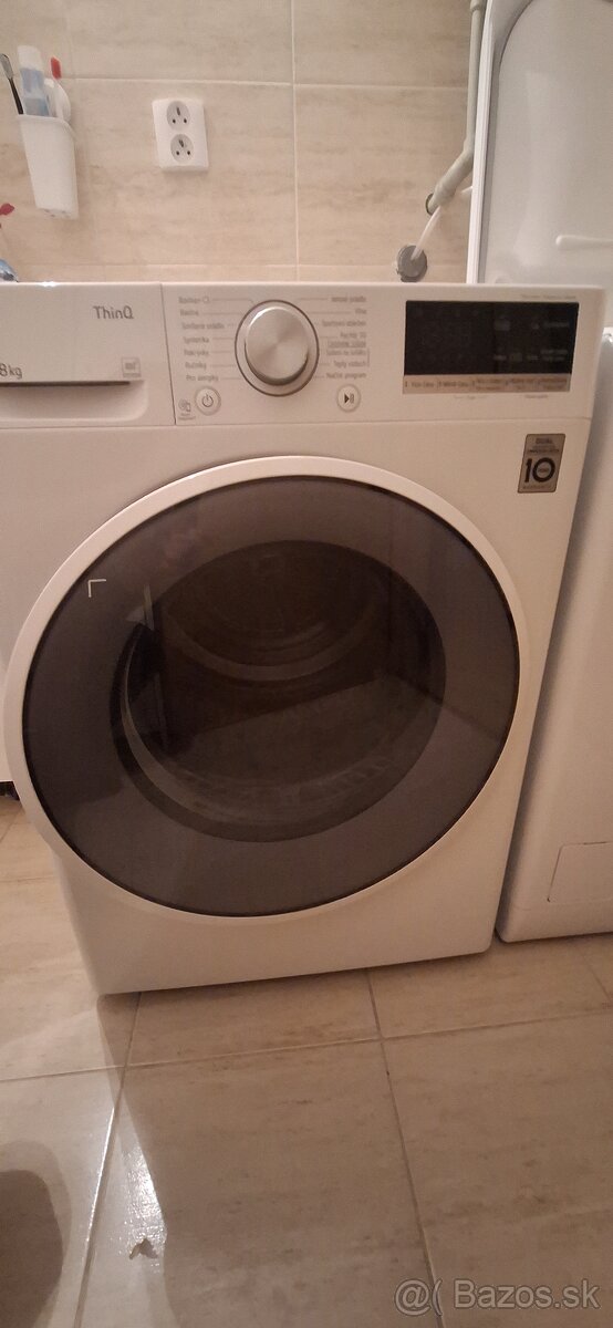 LG dual invertor heat pump 8 kg