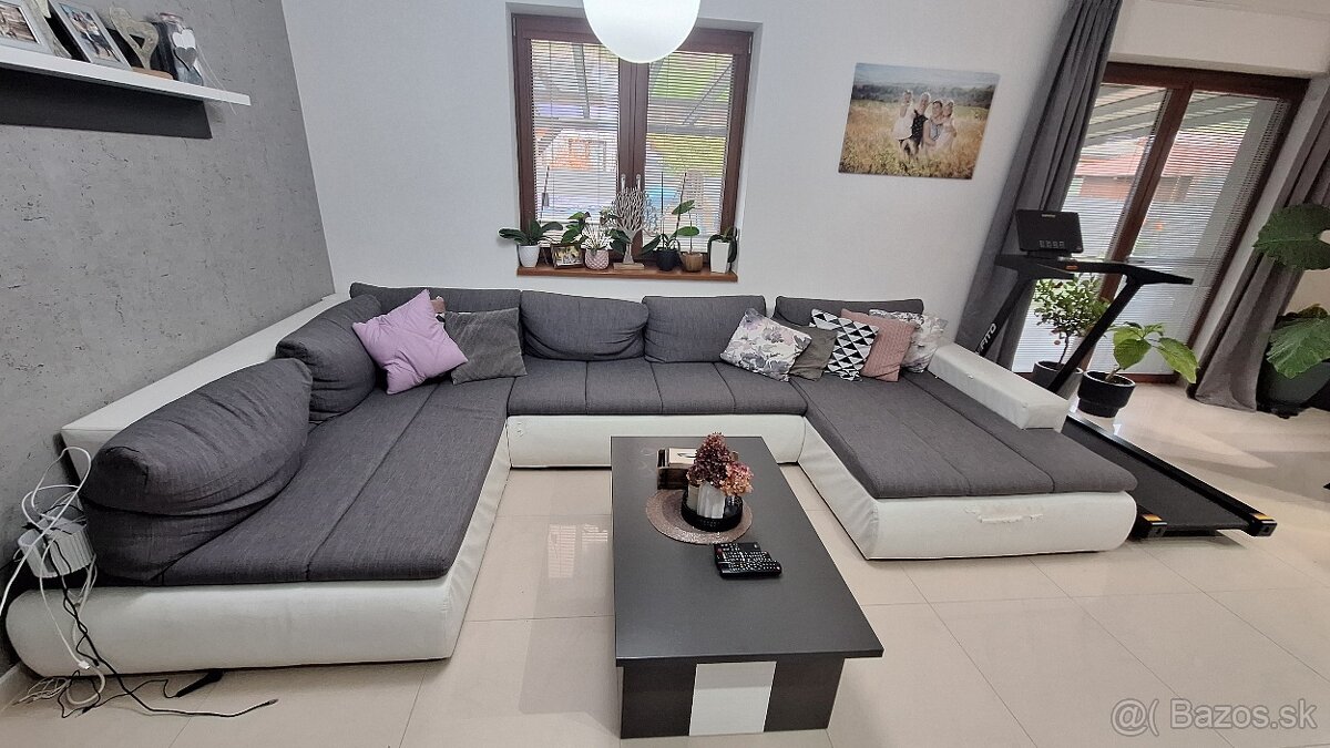 Sedacia suprava v tvare U