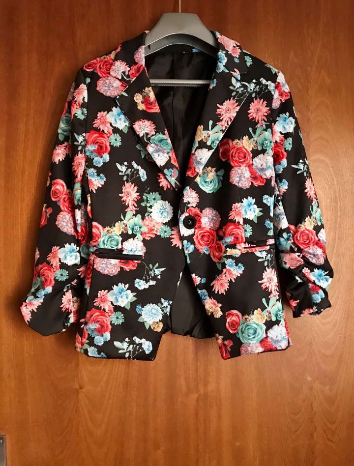 Dámske kvetované sako