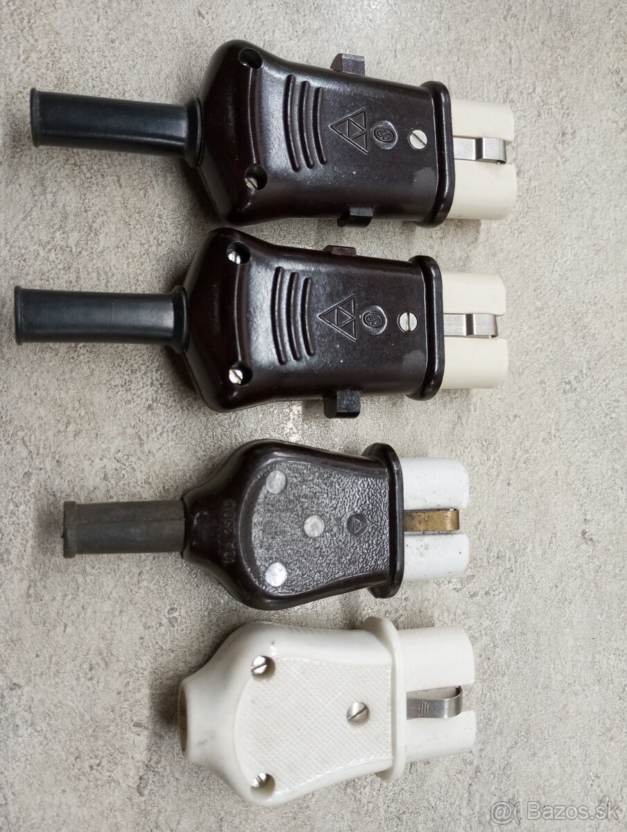 Zástrčka na remosku