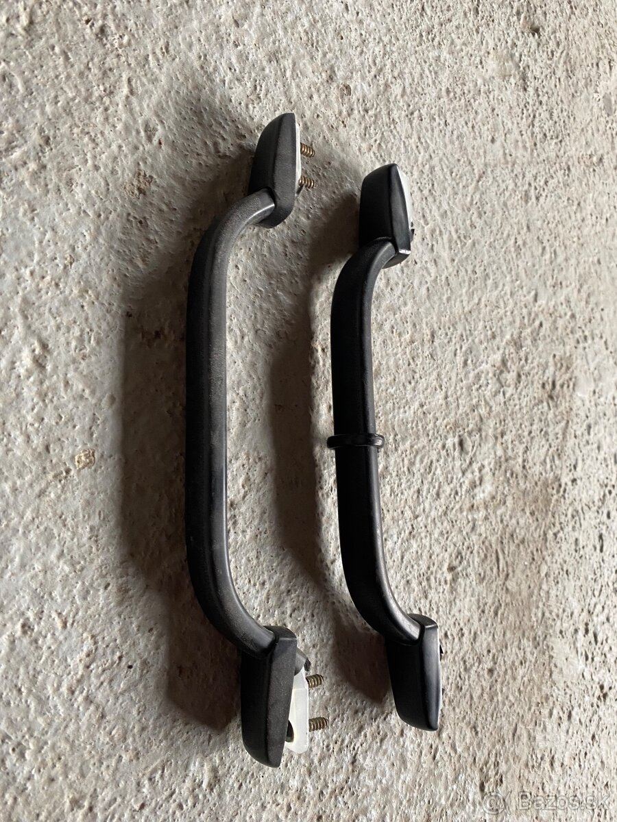 Bmw e30 stropné madlá