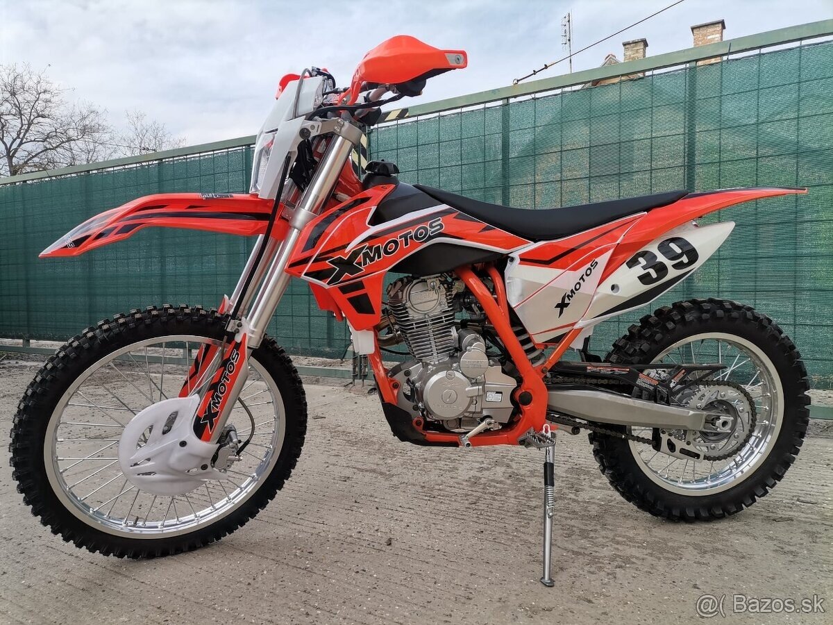 Motocross XMOTOS - XB39 250cc 4t 21/18"