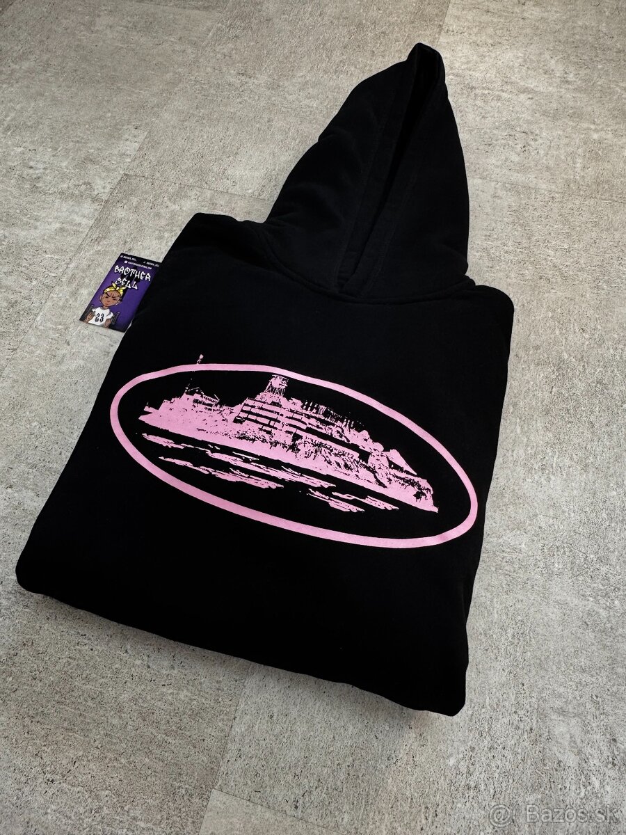 Corteiz Alcatraz V2 Hoodie - Black/Pink