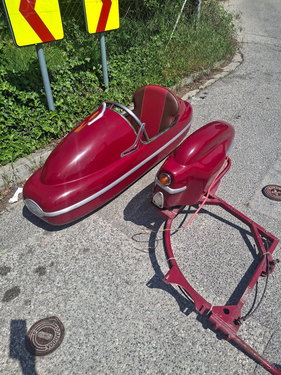 Sidecar velorex 560