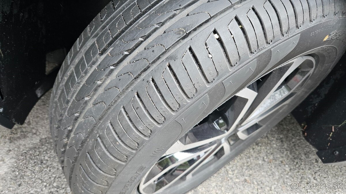 Letné pneu Pirelli SCORPION Verde MOE RF 235/55/R18 100W