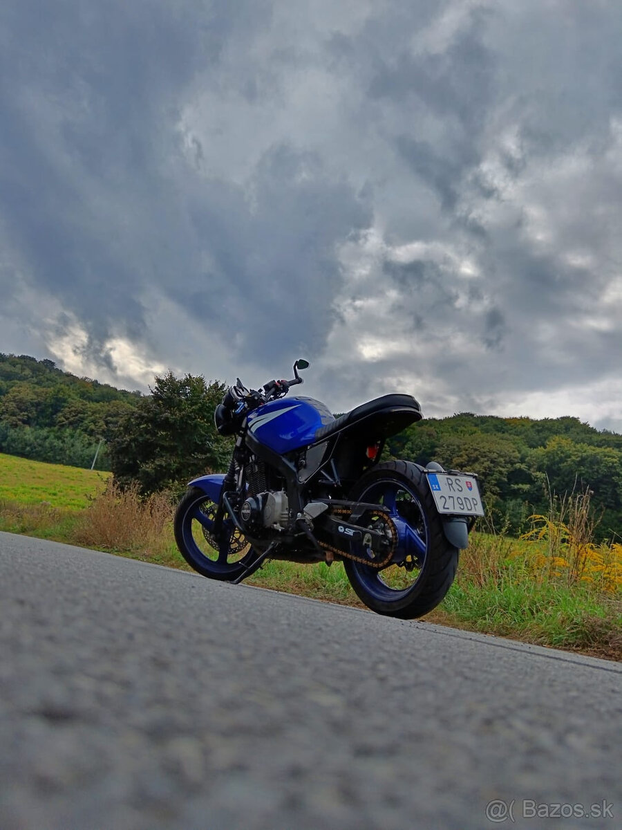 Suzuki GS500 25kw A2 Caféracer