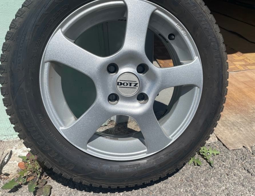 4 kusy disky R15 so zimnými pneumatikami
