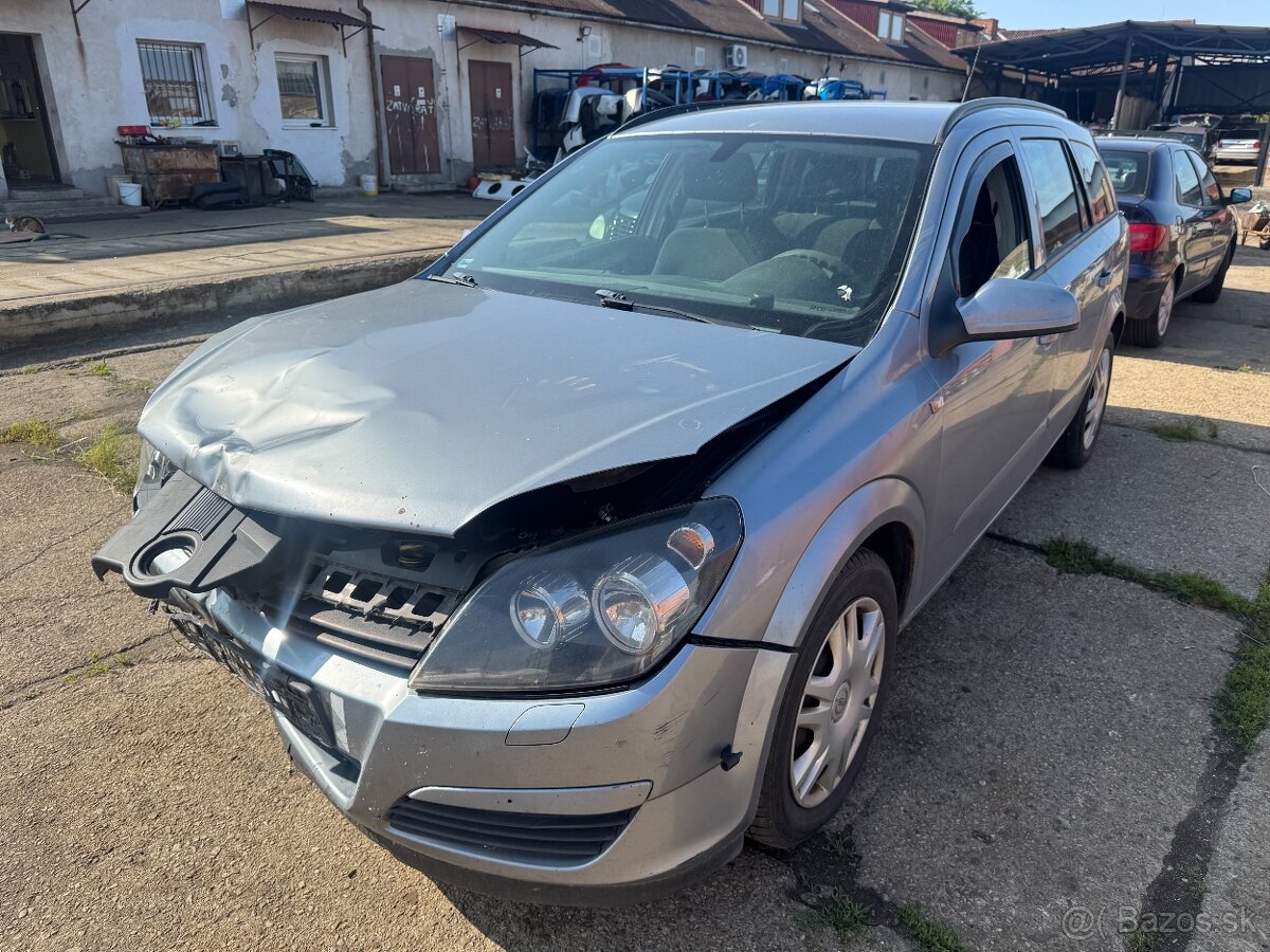 Opel Astra H na náhradné diely ND