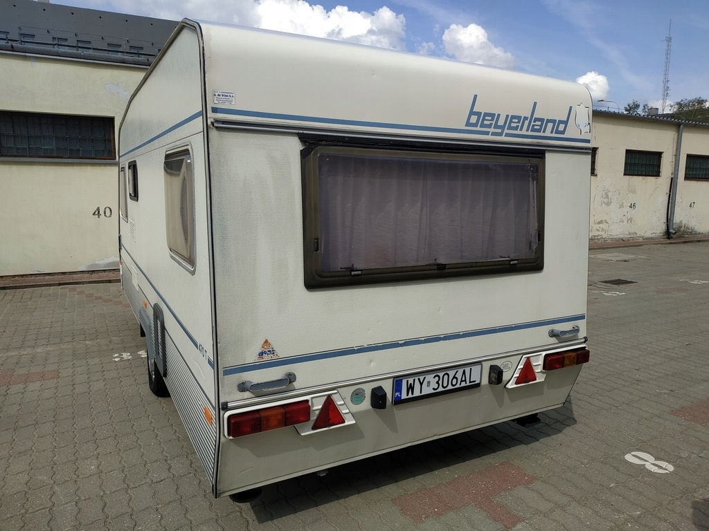 Zadné svetlá Beyerland Vitesse 470