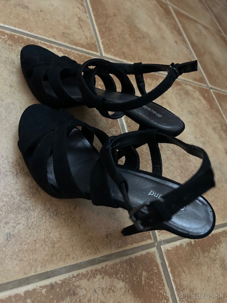 Damske sandale 37-38