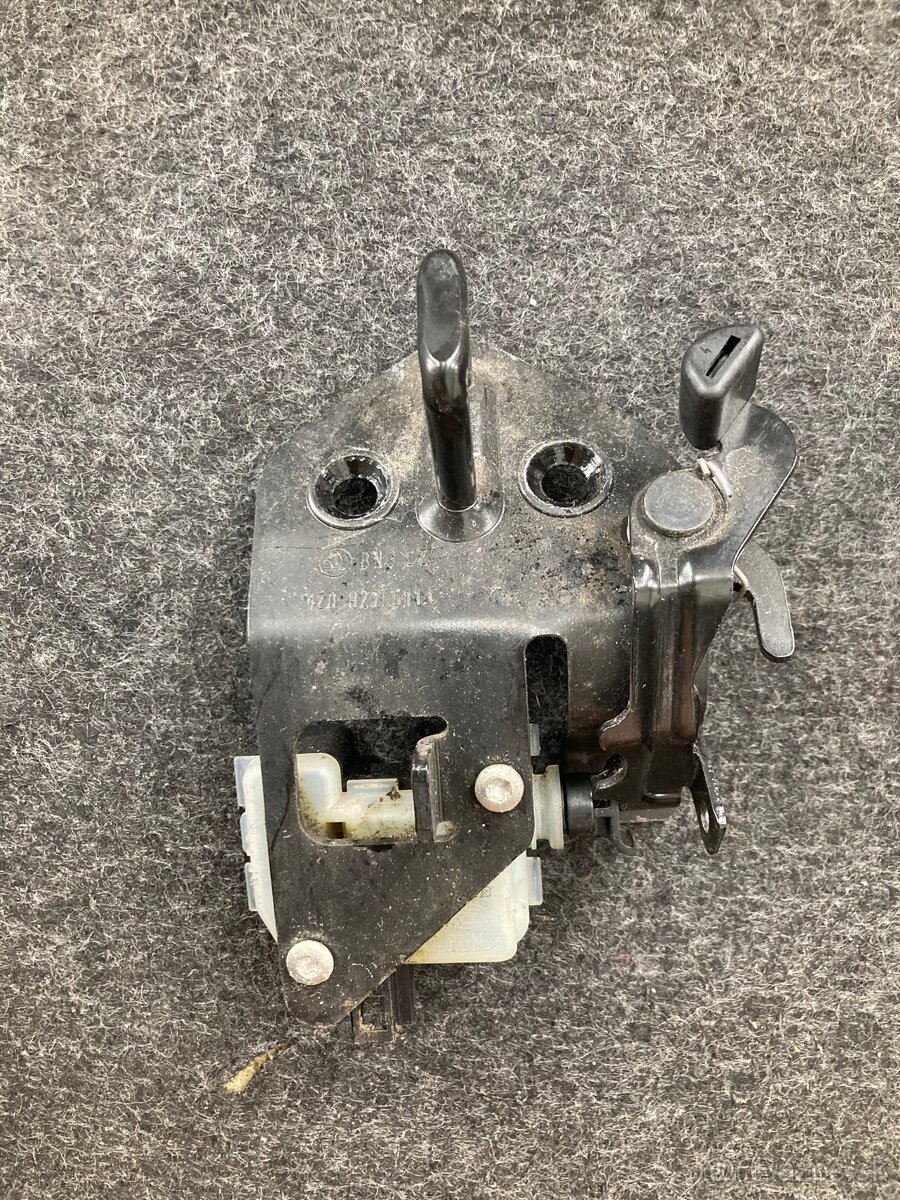 Zámok kufra Octavia 2