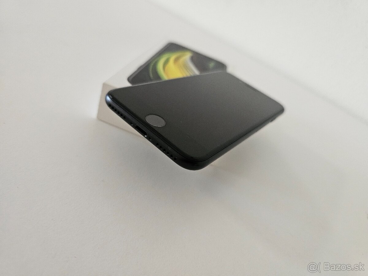 Apple iPhone SE2020 128GB