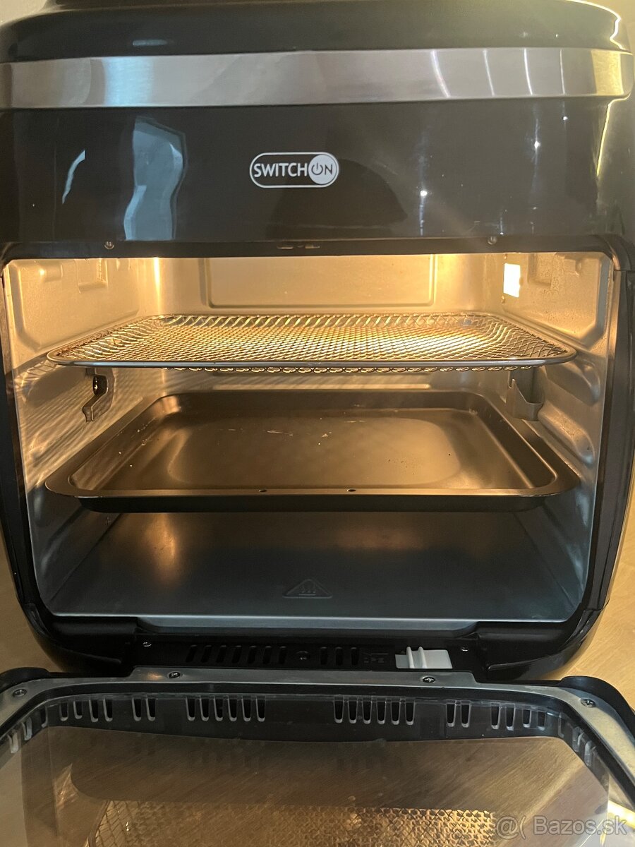 Teplovzdušná fritéza switch on