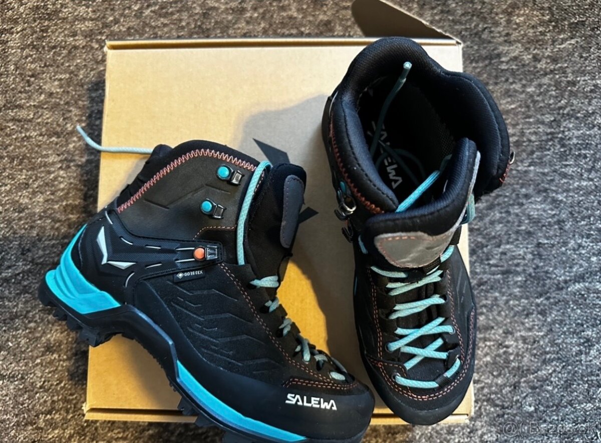 Salewa dánska trekingova obuv