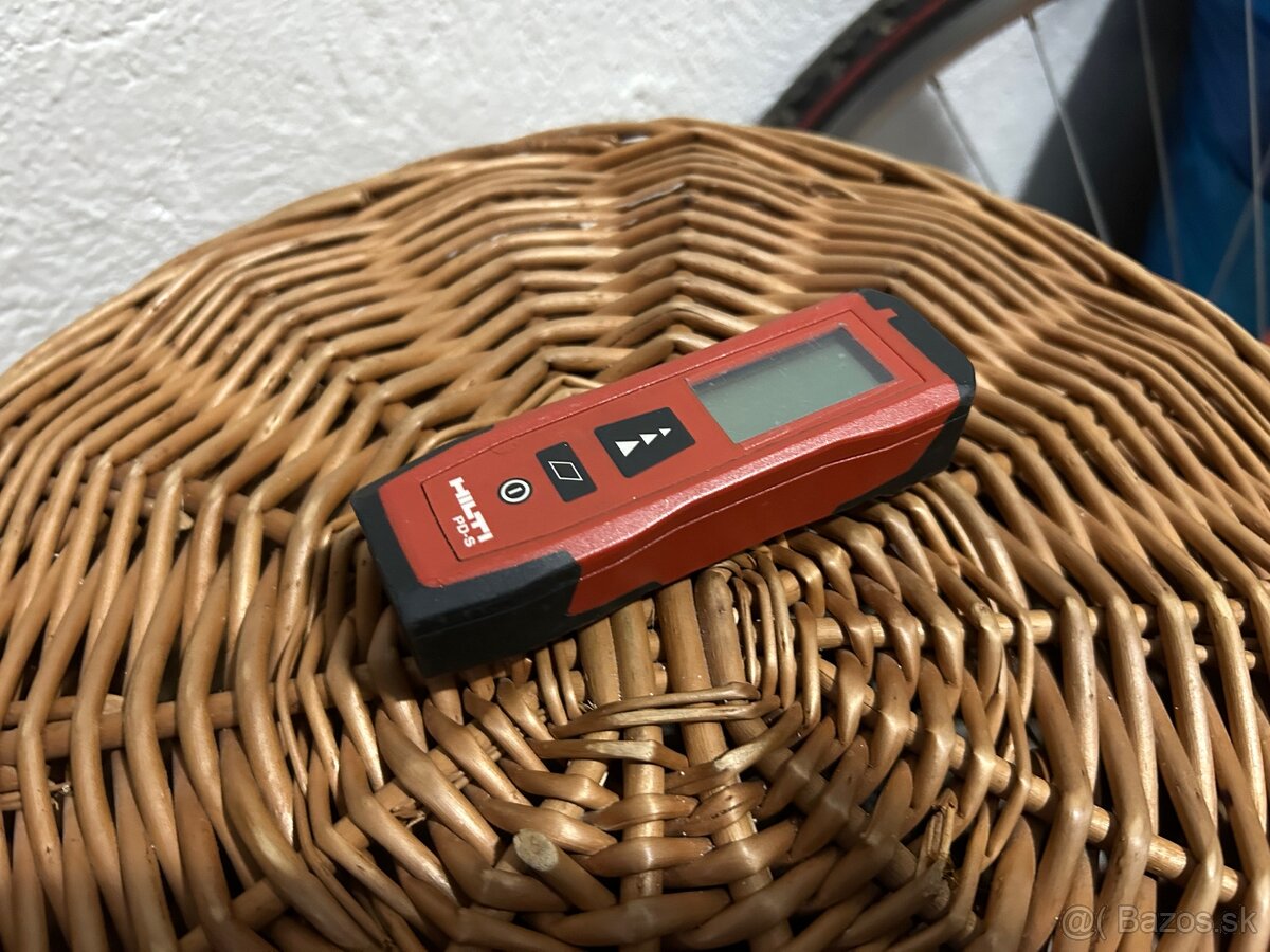 Predám Hilti PD-5 – laserový diaľkomer (100% stav)