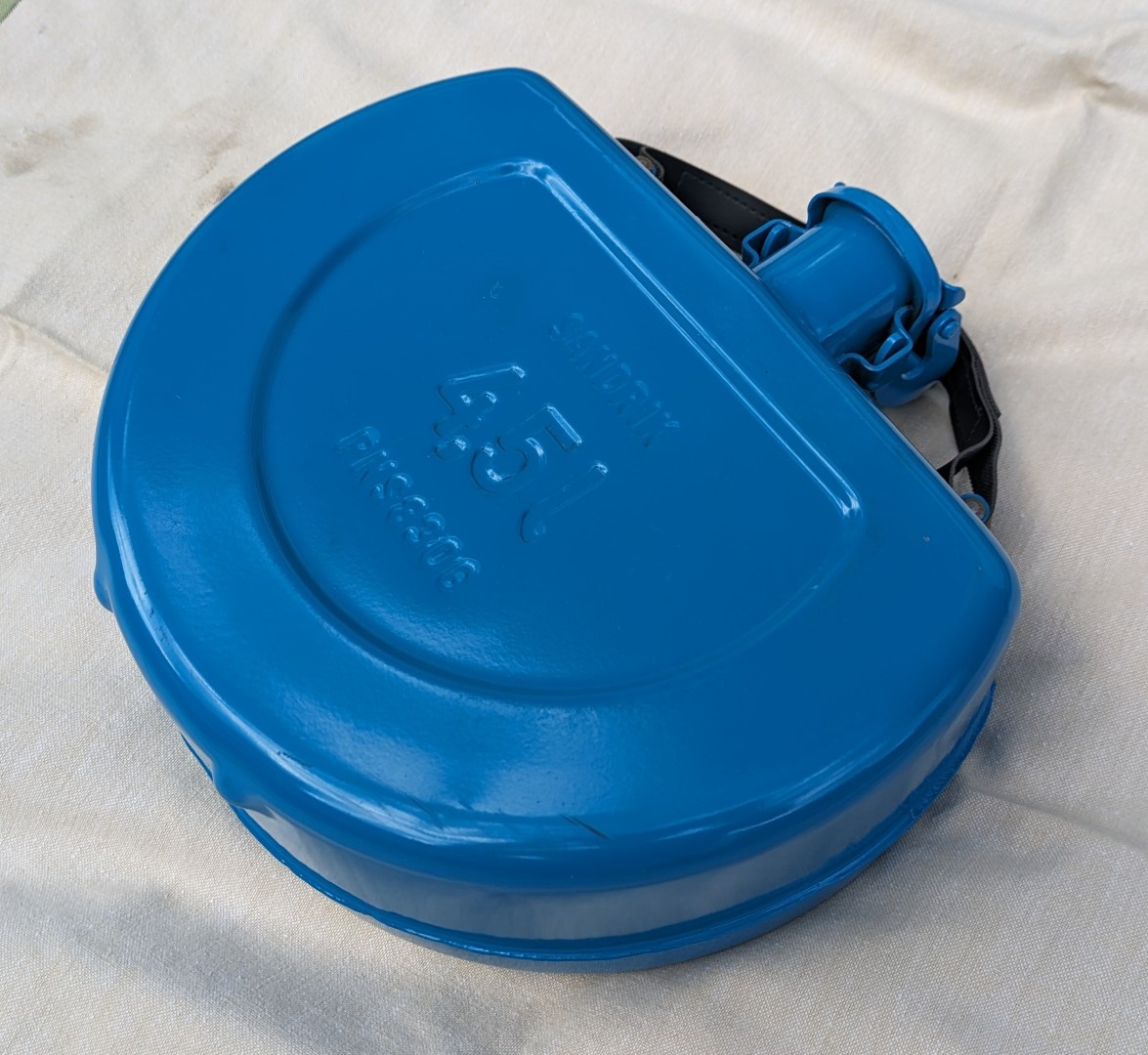 Kanister 4,5 l do rezervneho kolesa Skoda 14" (rezervovane)