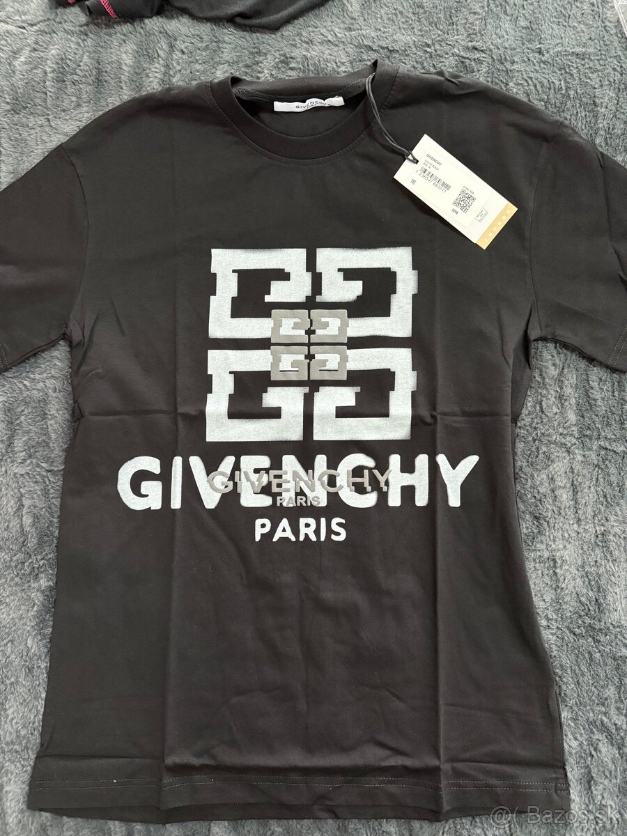 Tričko givenchy M