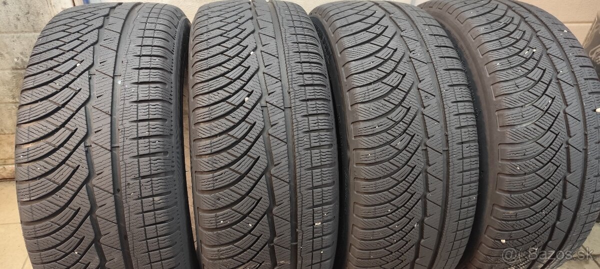 245/45R18 zimne
