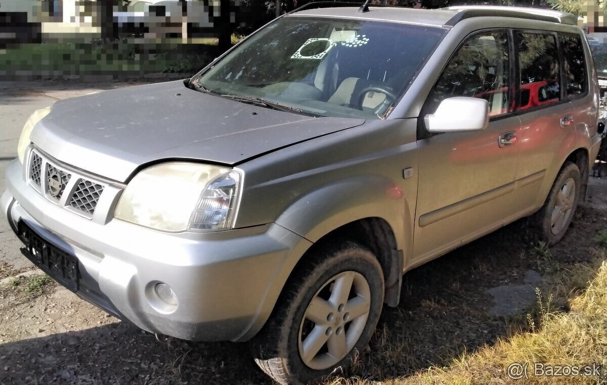 Nissan Xtrail 2.2 dCi T30 2004 predám PIATE DVERE, AIRBAGY S