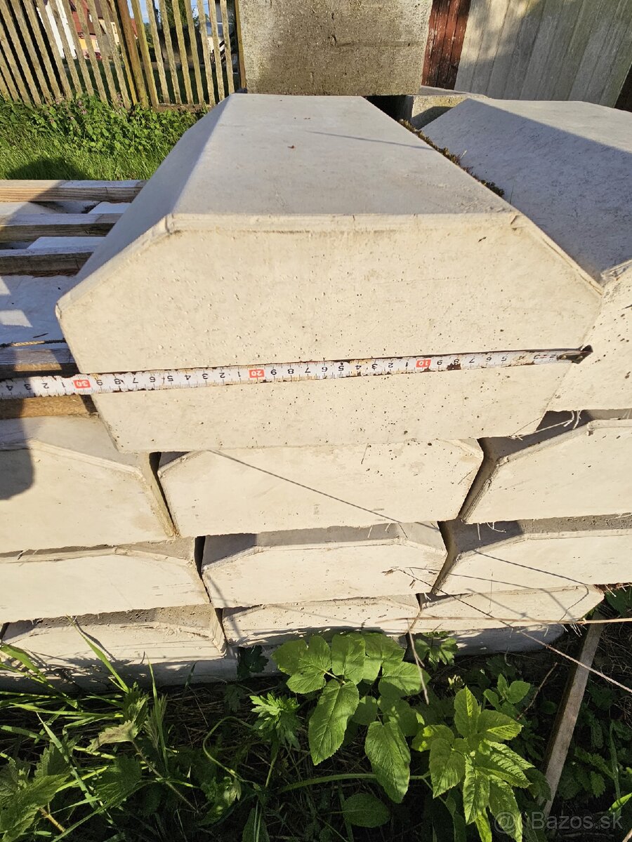 Betonove obrubniky