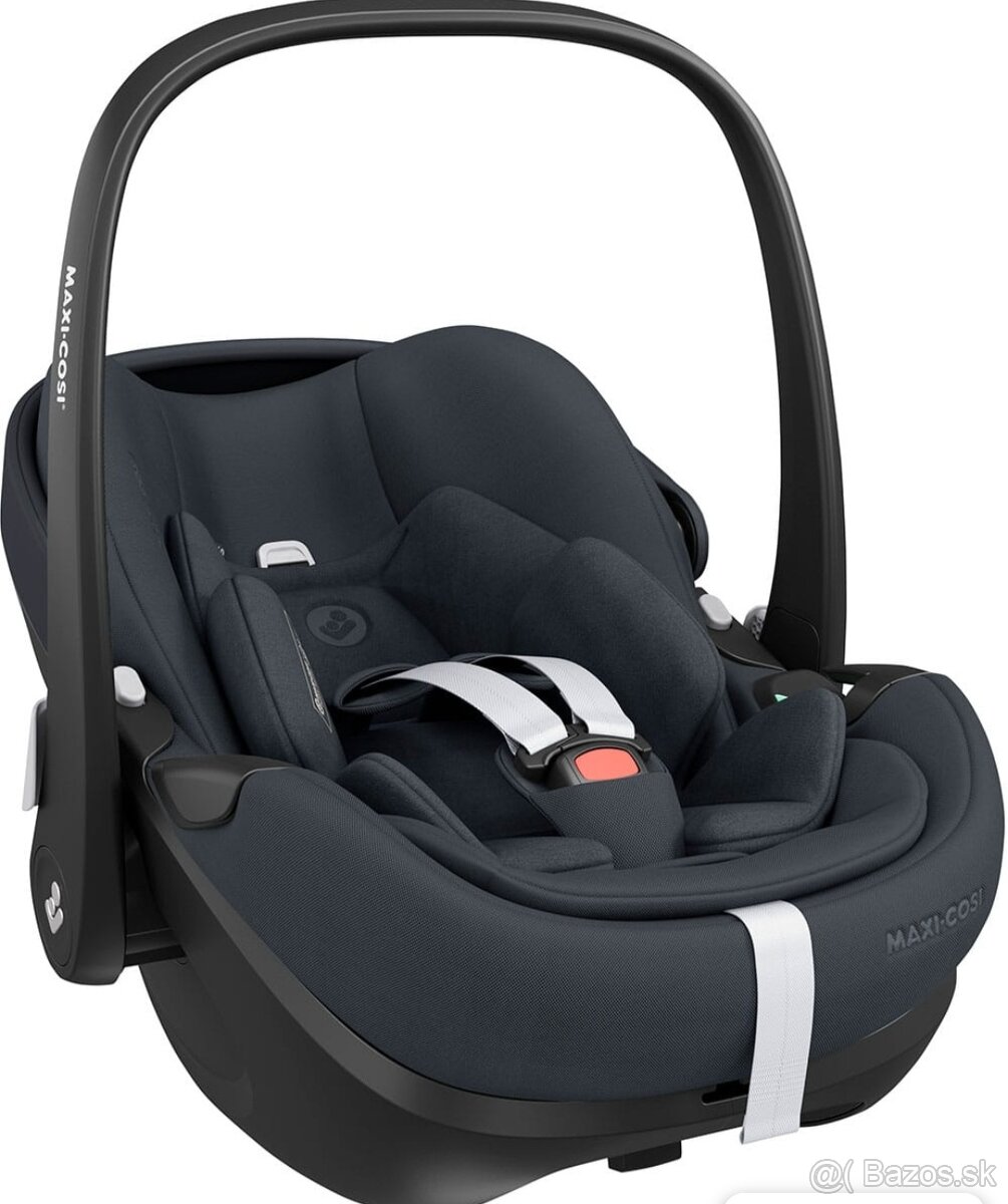 Maxi Cosi Pebble 360 Pro a podstavec Isofix
