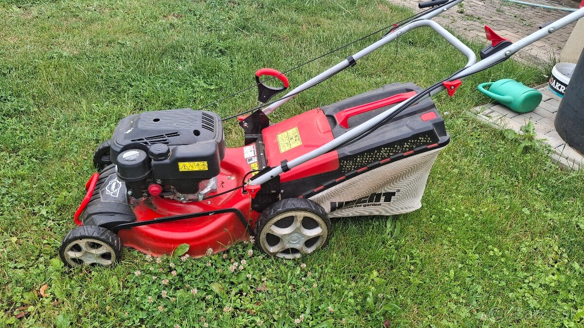 Kosačka Hecht 46cm s pojazdom